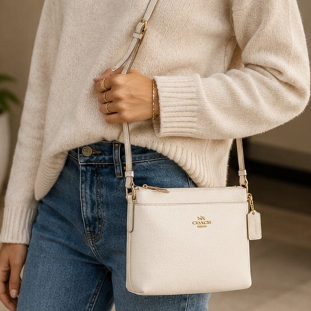Coach Journal Crossbody Purse in Cream Pebbled Leather Gold Hardware NWOT